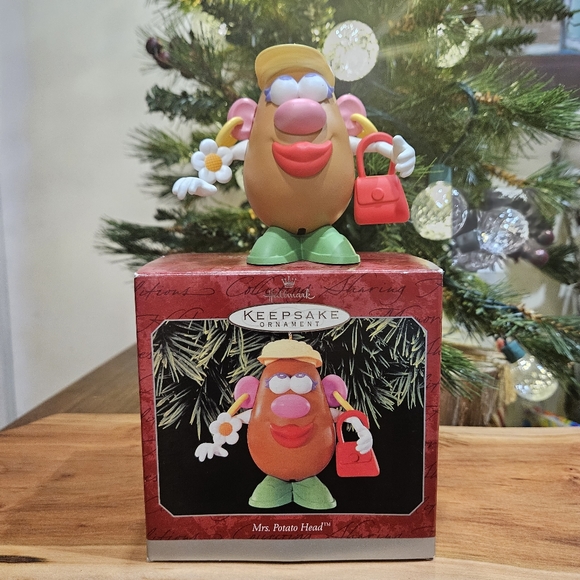 1998 Hallmark Keepsake Mrs. Potato Head ornament new in box - Picture 2 of 11